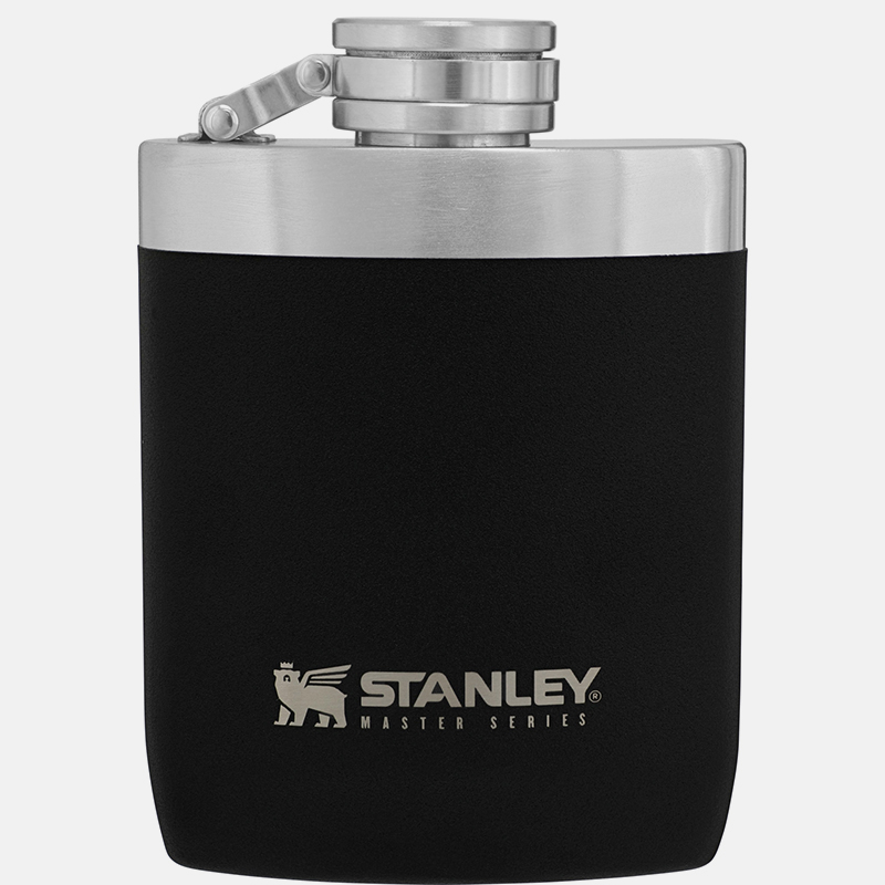 MASTER UNBREAKABLE HIP FLASK | 8 OZ in Black andin foundry 